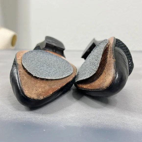 Giorgio Armani Mesh Leather Toe Cap D’Orsay Flats - Picture 7 of 10